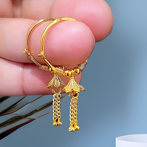 22k Real Dubai Gold Plated Hoop Jhumka Earrings / Small Hoop Earrings Gold NWT - Picture 3 of 4